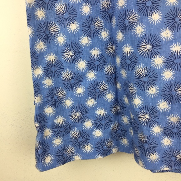 Buzz Off Insect Repellant Blue Floral Top - Picture 11 of 11